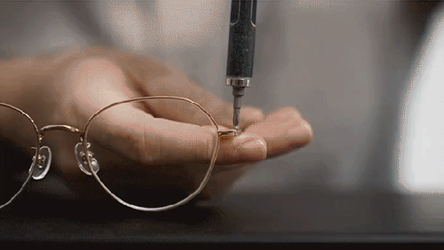 デザインも、素材も。モノ創りのためのこだわりペン型ドライバー【ToolPen / ToolPen Mini】