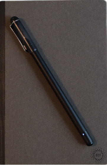 デジタル×アナログの最強ガジェット！A5サイズの専用スマートノート付きセット【DIGIPEN 1.0】